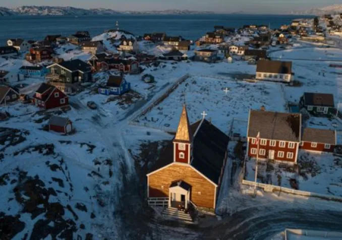 Une église à Nuuk au Groenland, le 25 janvier 2026 Copyright 2026 The Associated Press. All rights reserved - EVGENIY MALOLETKA