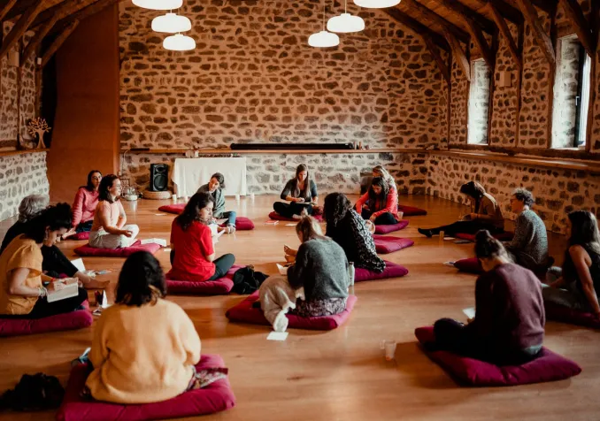 Les retraites spirituelles connaissent un succès grandissant. Les retraites spirituelles connaissent un succès grandissant.