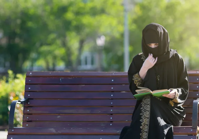 Le Conseil suisse des religions s’oppose à l’interdiction du voile islamique intégral IStock