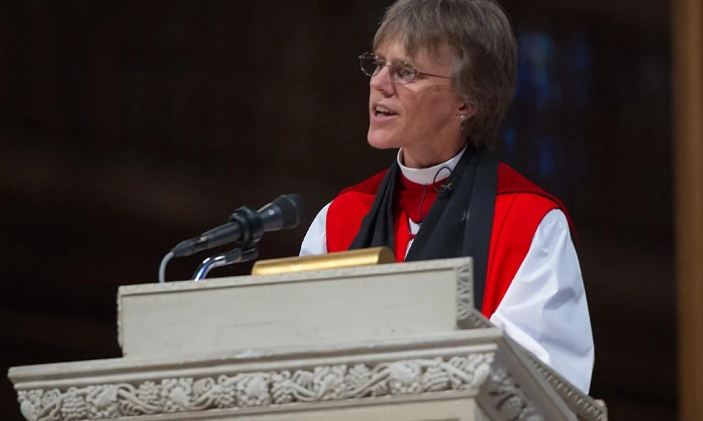 L'évêque de Washington, Mariann Budde, en 2012. ©NASA/Paul Alers, Wikimedia Commons