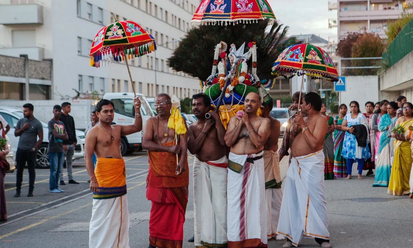 Procession hindouiste à Prilly. @ECAL/Cynthia Ammann