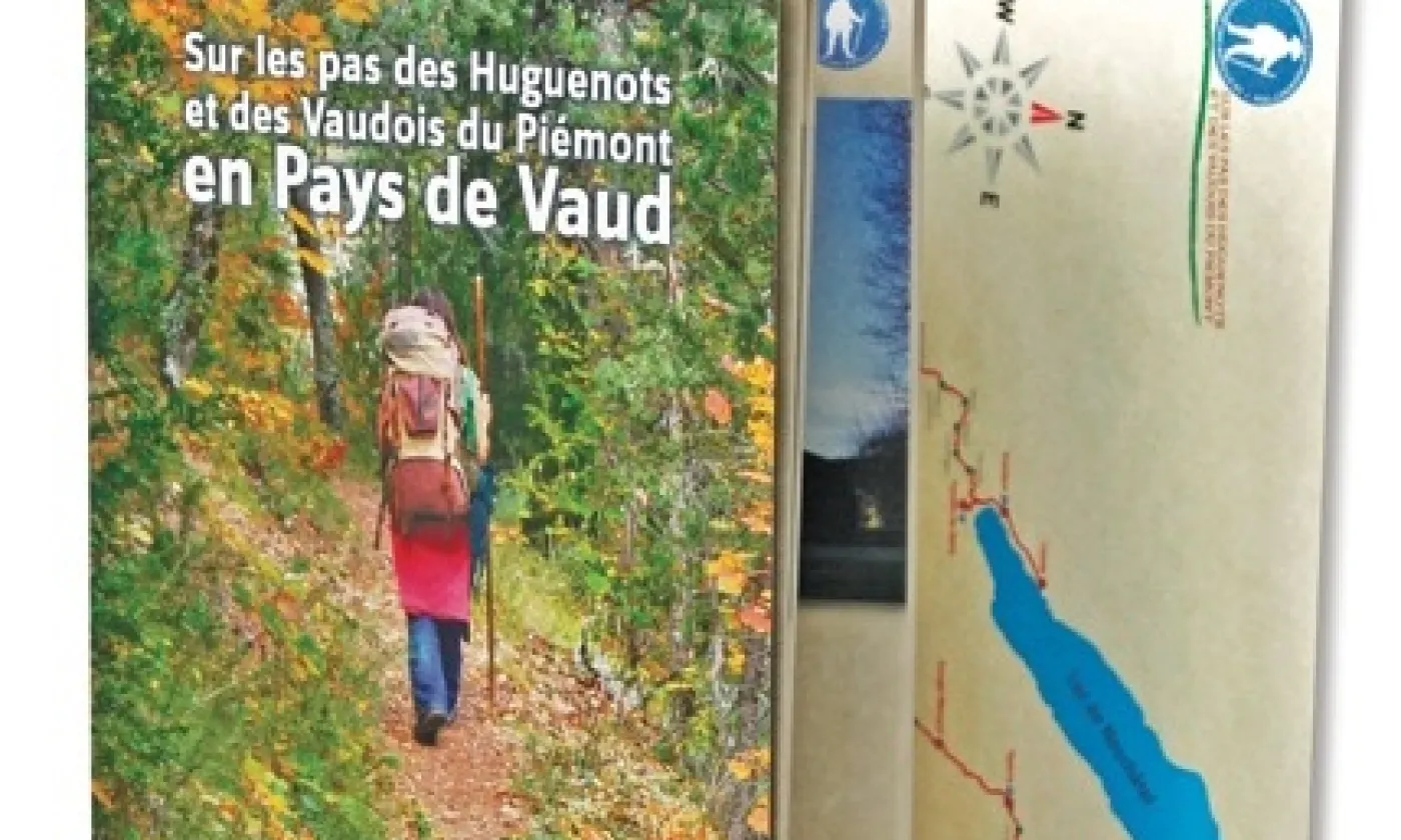 L’ouvrage de 127 pages accompagne les 250 kilomètres de chemins balisés dans le canton de Vaud. ©Sur les pas des huguenots