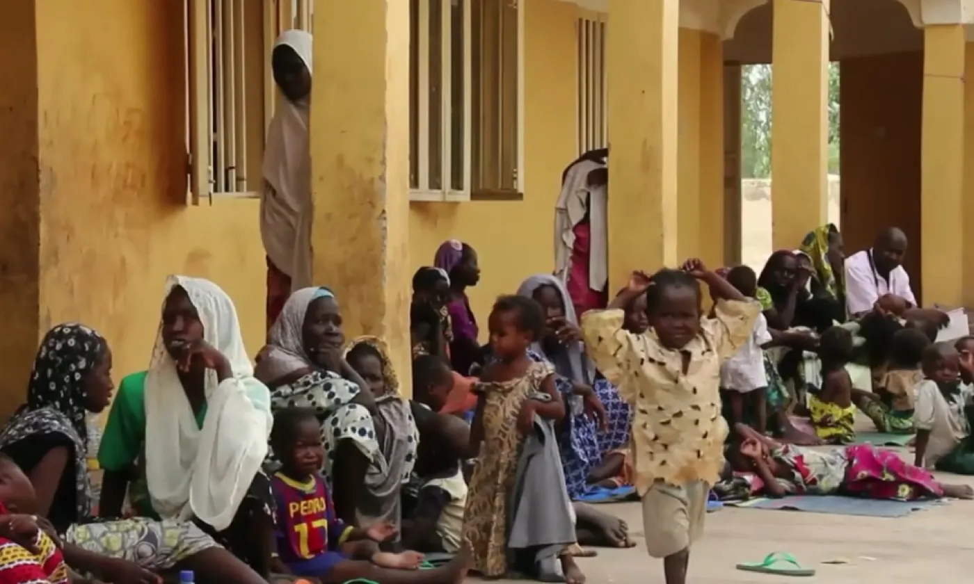 Femmes et enfants nigérianes © Wikimedia Commons (CC-PD-Mark / PD VOA / Tan Khaerr)