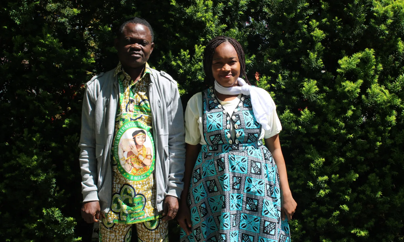 En Afrique, comme en Europe, Armanda Ganye et Adolphe Zannou-Tchoko constatent les mêmes défs auprès des jeunes: parler de spiritualité, dans une société toujours plus matérialiste. © DM