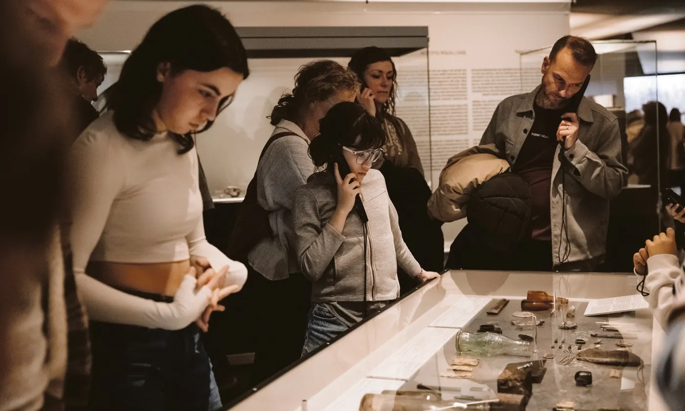 Exposition "Dans les camps. Archéologie de l’enfermement" au Laténium ©Laténium, Guillaume Perret