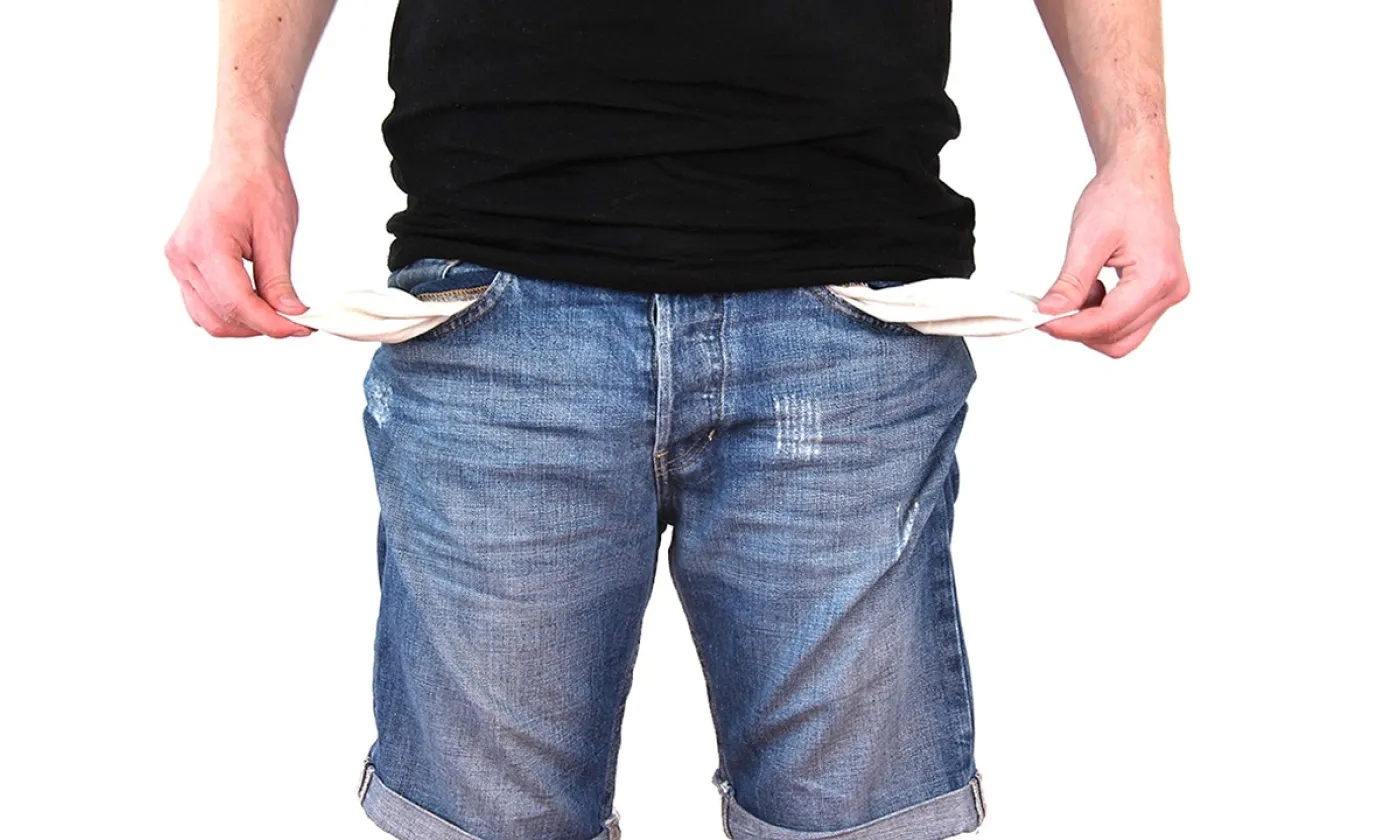 La nouvelle campagne du Centre social protestant contre le surendettement souligne combien tout un chacun peut être concerné par ce problème. Image par1820796 de Pixabay